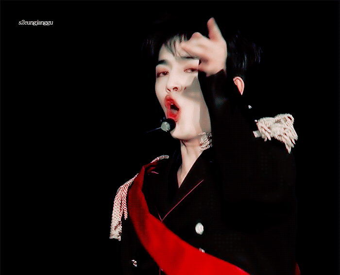 무대위에서 저는 에스쿱스잖아요. 최승철이 아니잖아요 | 인스티즈