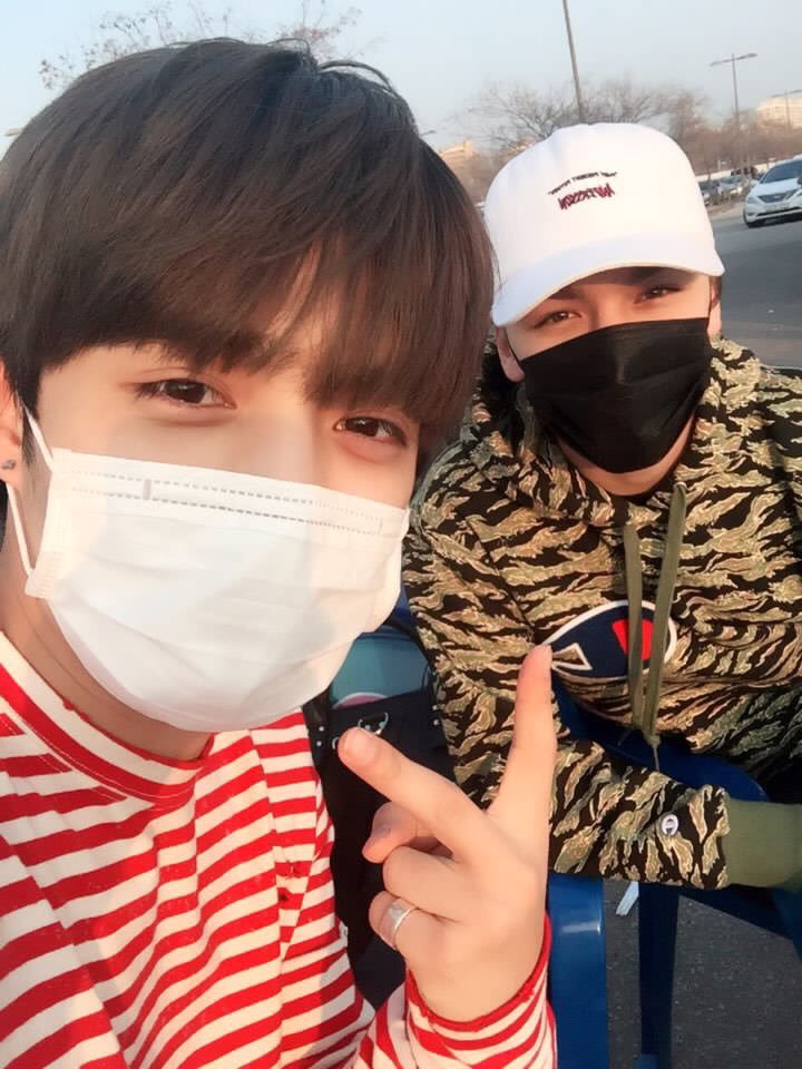 에스쿱스 한강 셀카 진짜 설레 남친짤임 | 인스티즈