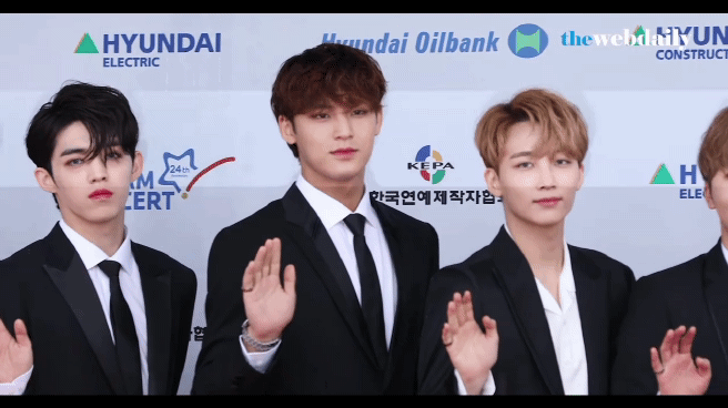 세븐틴에 요정이 있어서 다들 키 큰 줄 모르나본데 | 인스티즈