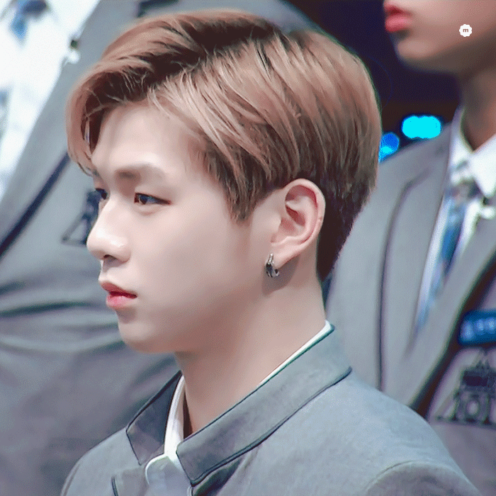 가끔 강다니엘 프듀때 스타일링 그리움 | 인스티즈