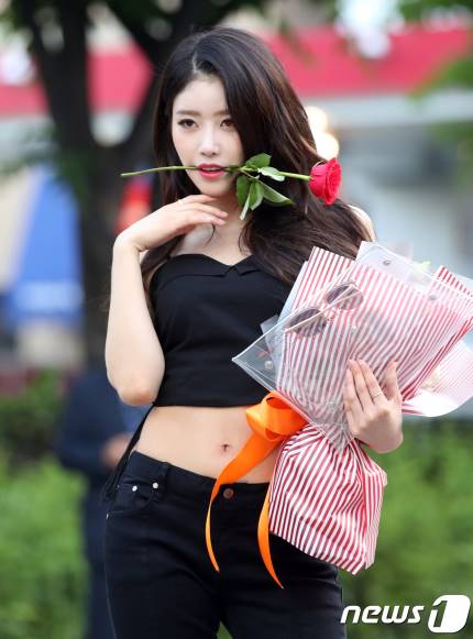 기자들이 좋아하는 아이돌 1위! | 인스티즈