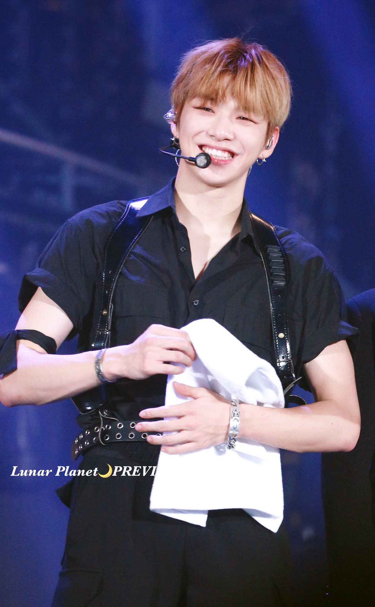 강다니엘이랑 코룽이해서 행복한 사람 ㄴㅇㄴ | 인스티즈