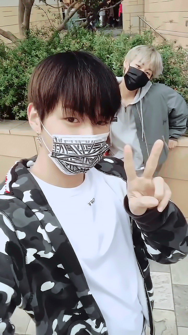 ㄱ 녤윙은 내호모지만 어쩜 이래 | 인스티즈