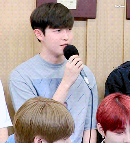 [잡담] 이거 인포에서 본건데 누군지랑 무슨 상황인지 말해줄사람 ㅠ | 인스티즈