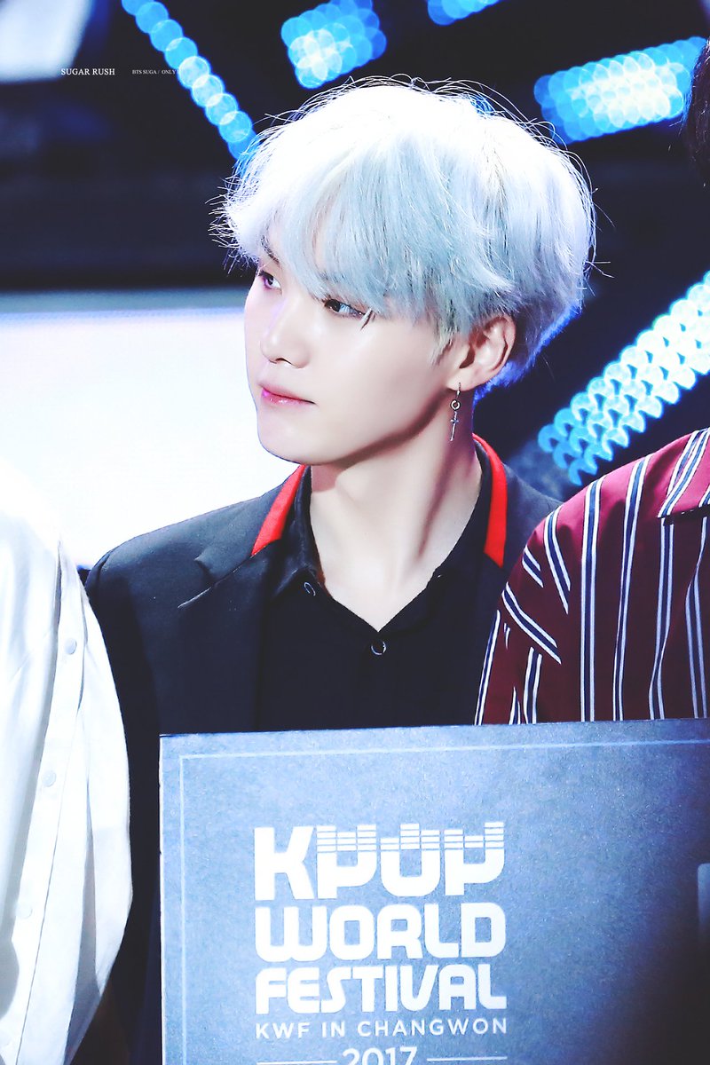 나 요새 새로 생긴 취미가 있는데 슈가 팬아저짤 모으는 거,,, | 인스티즈