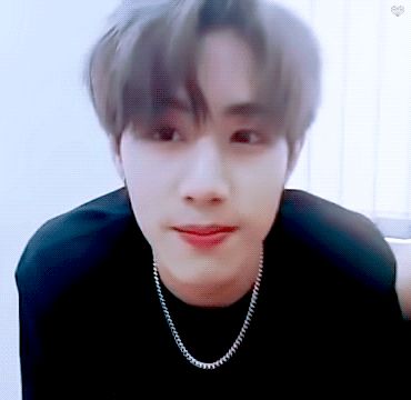 진짜 잘생겼는데 한번만 봐주라 | 인스티즈