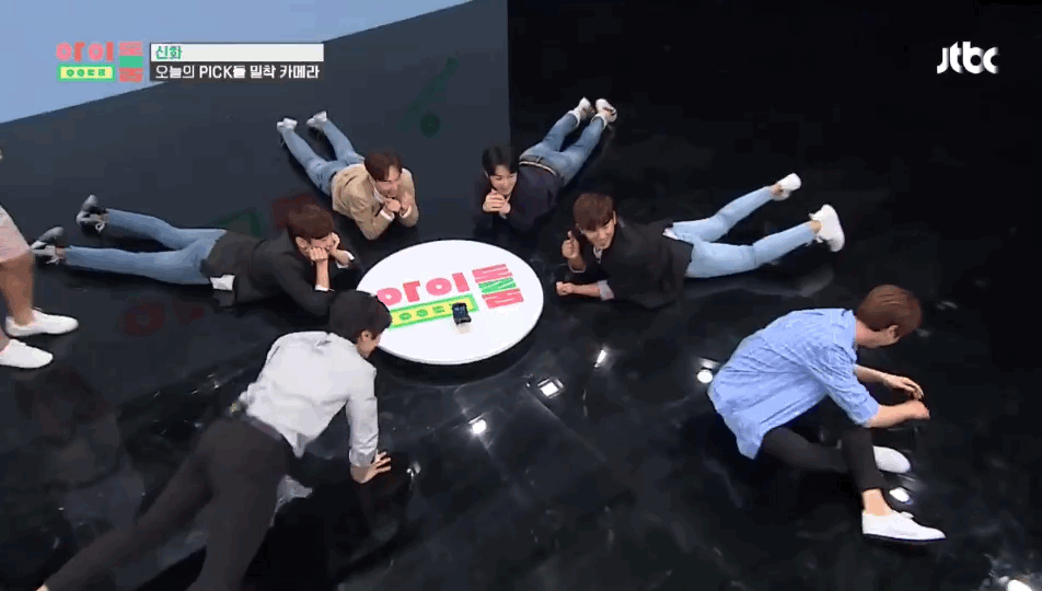 본격 카메라와 낯가리는 아이돌 (feat. 아이돌룸) | 인스티즈