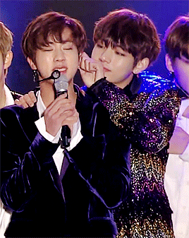 ㄱ 뭐 다들 비주얼 멤버는 취향따라 고른다고 하듯이 방페스도 마찬가지임 | 인스티즈