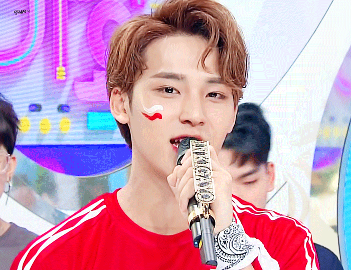 민규 인기가요 엠씨보는 짤 봤는데 와 | 인스티즈