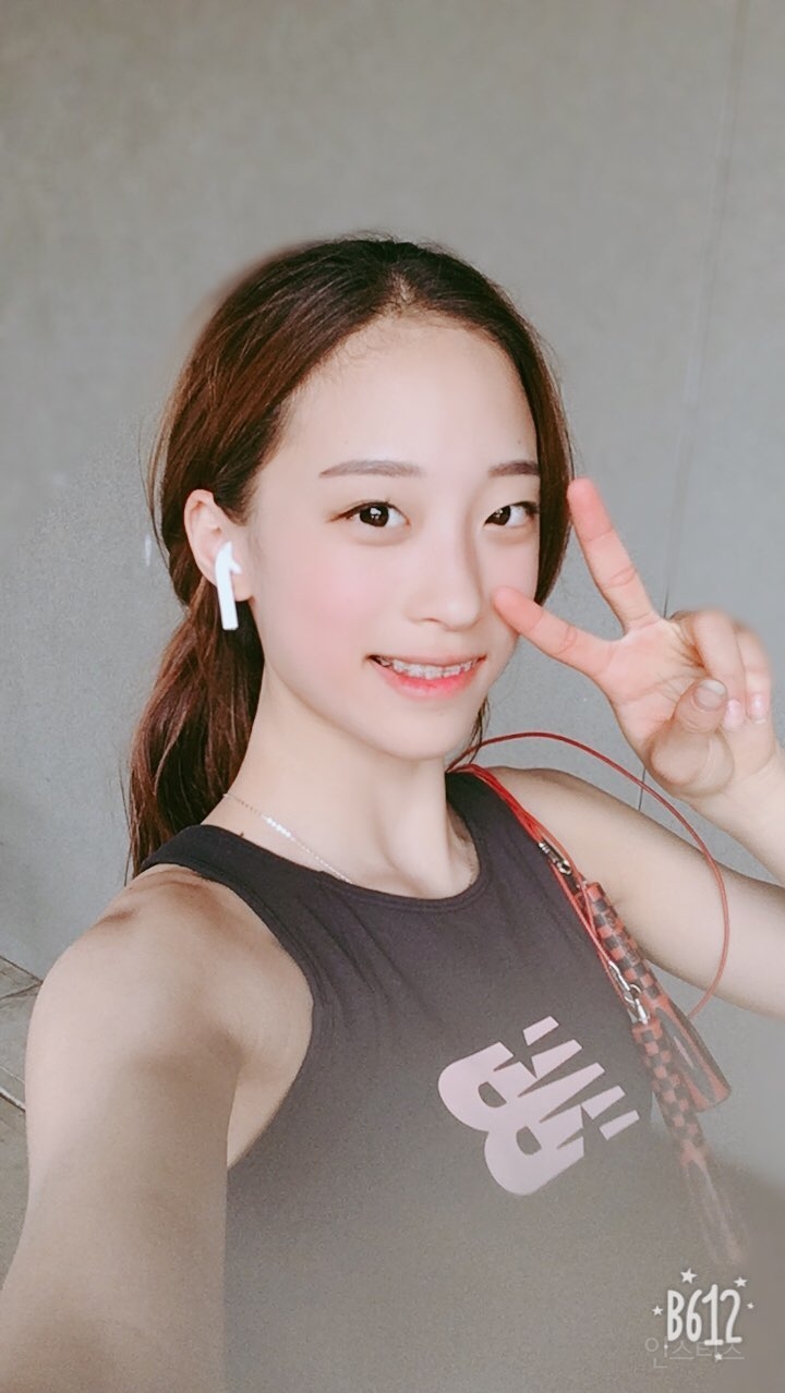 다시는 교정 전의 여자를 무시하지 마라.jpg | 인스티즈