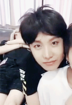 방탄 제이홉 학교 선배였으면 짝사랑만 했을 상 | 인스티즈