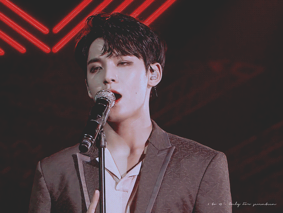 김민규가 보고 싶은 밤이다.. | 인스티즈