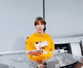 🐥 아미들에게 이 영상을 바친다 나한테 귀여운 걸 바라지 마라 | 인스티즈