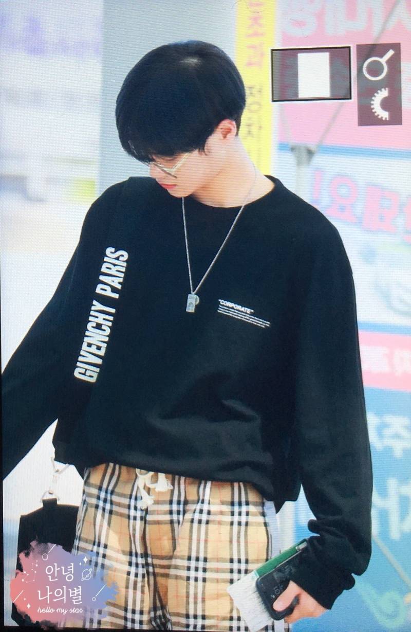 이 맨투맨 어디껀지 아는 익이니 잇니?? | 인스티즈