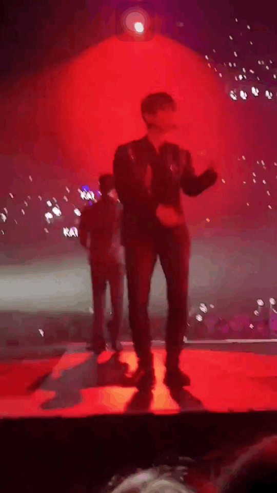 우리 백현이 로또 추는거 보쉴~?? | 인스티즈