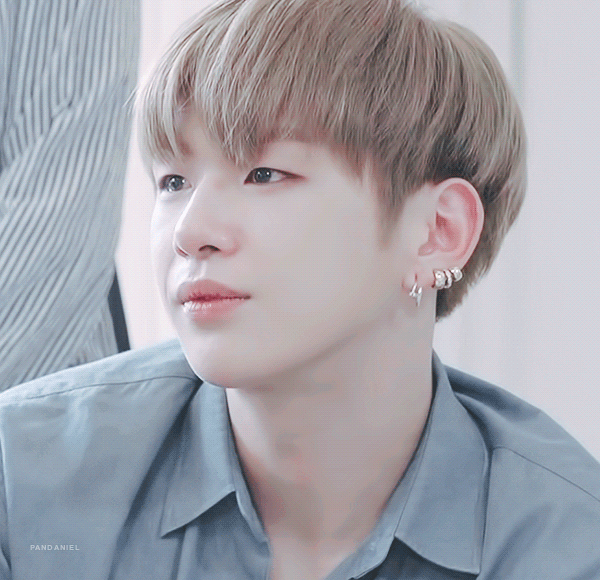 강다니엘 팬들 이모티콘 개발자들인가 또 만듬 | 인스티즈