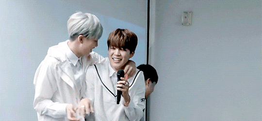 작고 귀여운 뿅아리가 귀여운 코알라 •᷄ ɞ •᷅ | 인스티즈