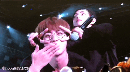 내가 조아하는 김석진 안경낀모습,,,, | 인스티즈