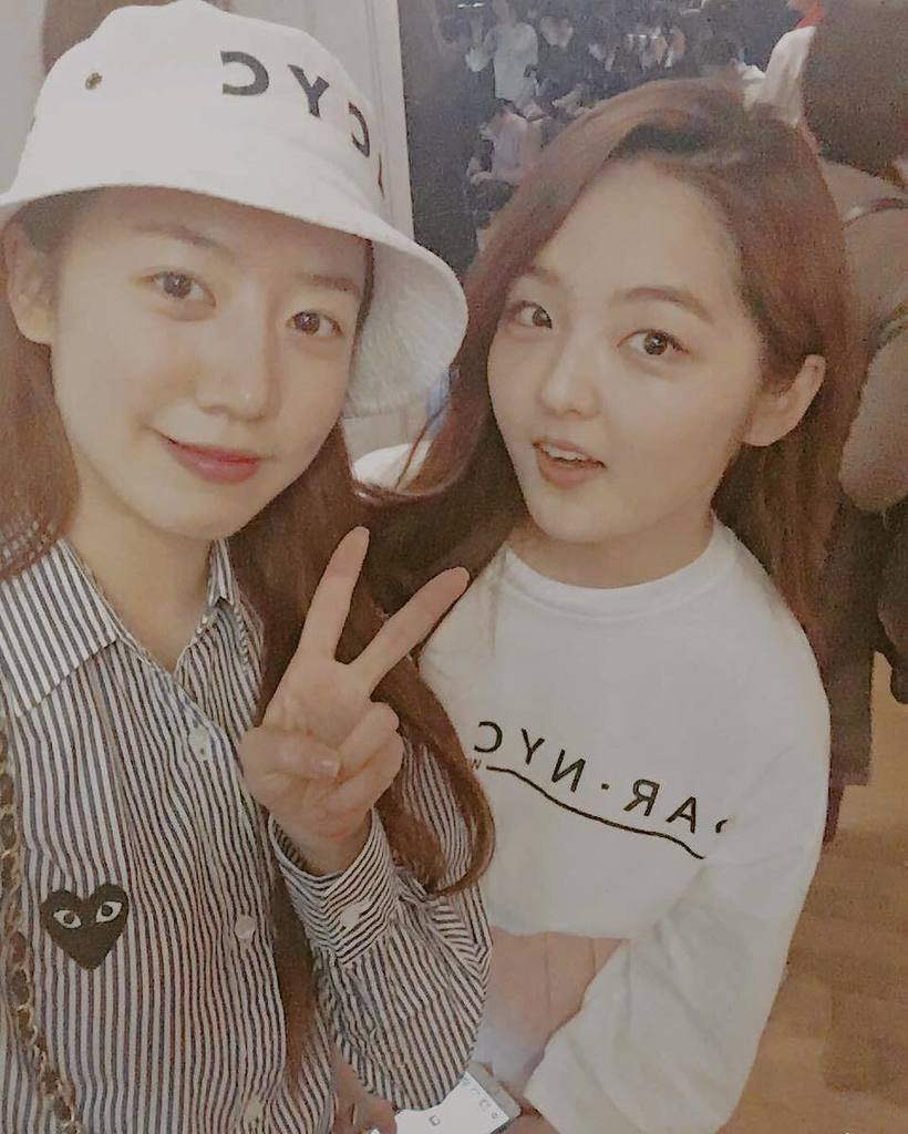 부럽다 나도 저기 끼고싶어... | 인스티즈