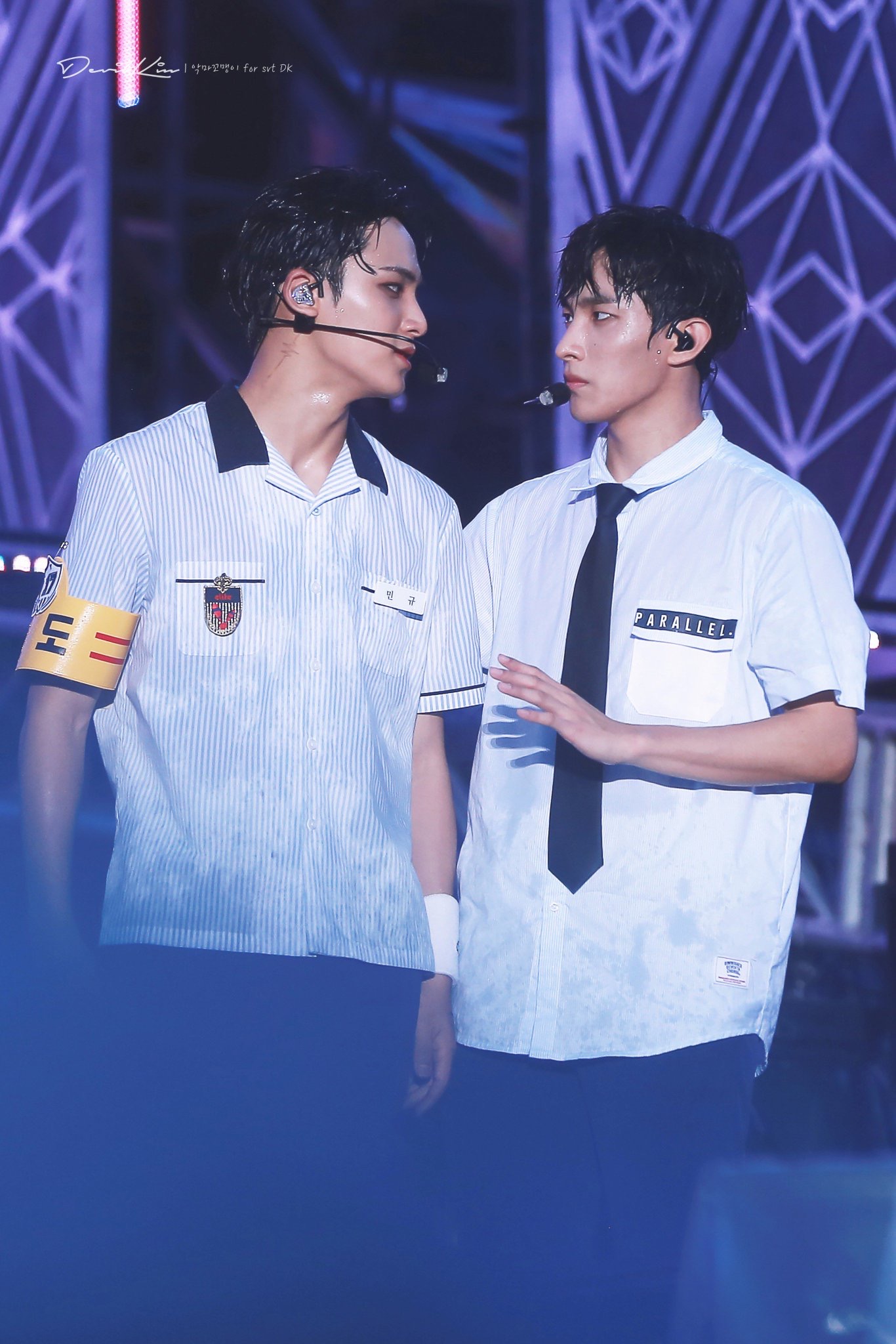 큰방에 봉들이 많아 보이네 나 도겸 민규한테 치였어.. | 인스티즈