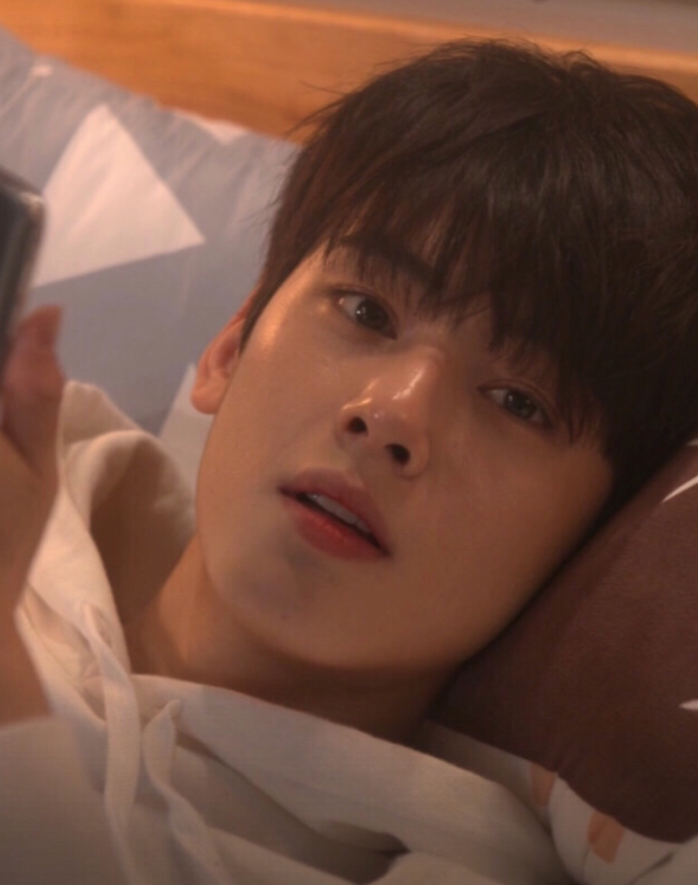 차은우 처럼 잘생긴 사람은 역시 얼빡샷이 최고다 | 인스티즈