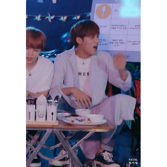 아 민규 이짤 너무 귀엽다 진심 | 인스티즈