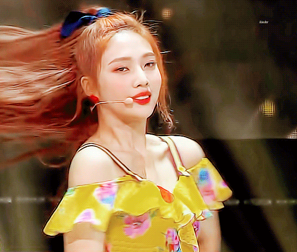 오늘 수영이 너무 예쁘다💚 | 인스티즈