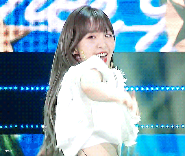 오늘자 수록곡 무대 웬디 움짤 봐줘ㅠㅠ | 인스티즈