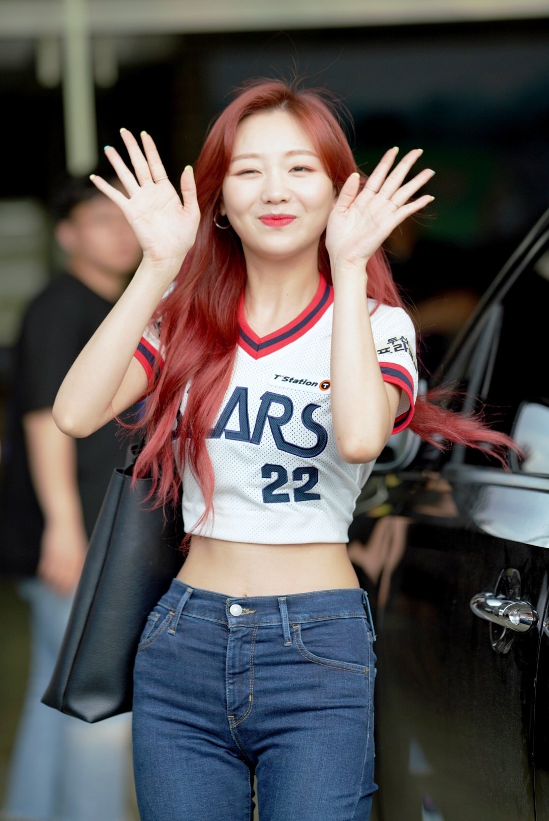 왁ㅋㅋㅋㅋ류수정 허리 진심 와우다.. + 머리색 방금뜬프리뷰 | 인스티즈