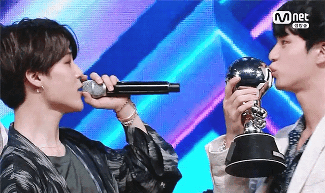 ㄱ 연애는 누구처럼? | 인스티즈