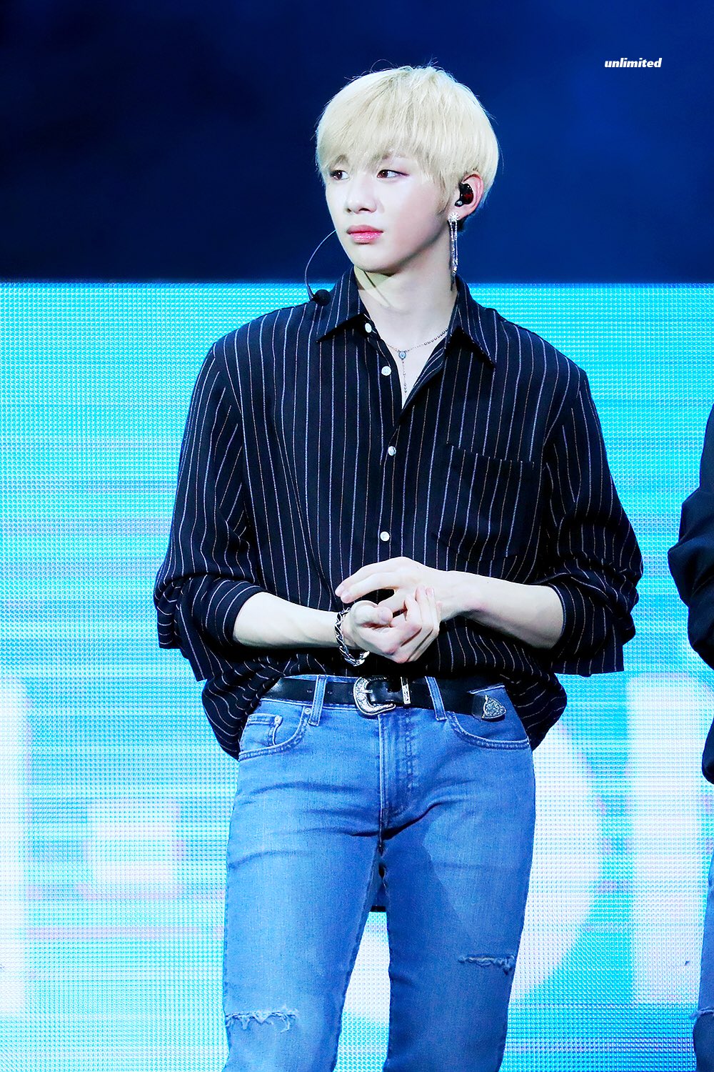 강다니엘 금발은 사랑이자 운명... | 인스티즈