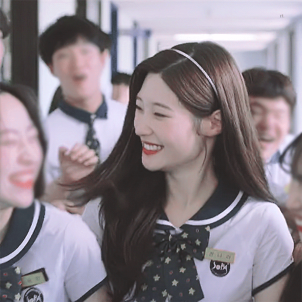 이참에 정채연 서공예 하복 비주얼 보고 가라 | 인스티즈