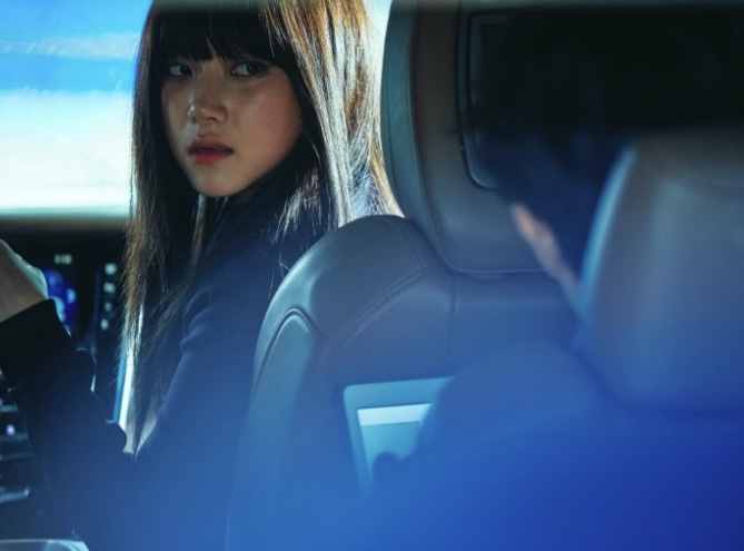 헐 마녀에 나오는 배우 정다은님 좀 뷔닮은거같애 | 인스티즈