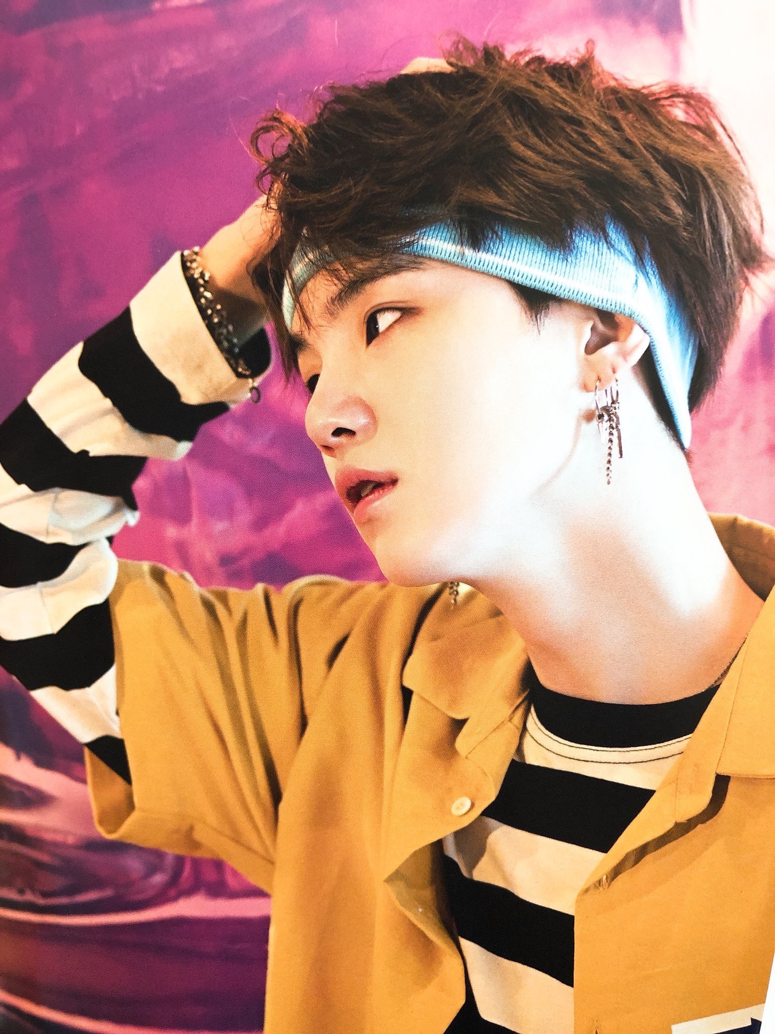 방탄 슈가..목소리에 치여서 얼굴도 모르고 입덕했는데 얼굴 성격 골격까지 내 취향ㅋㅋㅋㅋㅋㅋ | 인스티즈