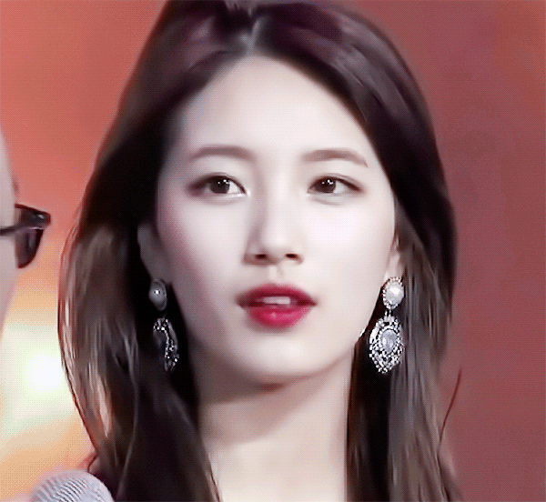 [잡담] 수지 이 짤은 봐도봐도 레전드 | 인스티즈