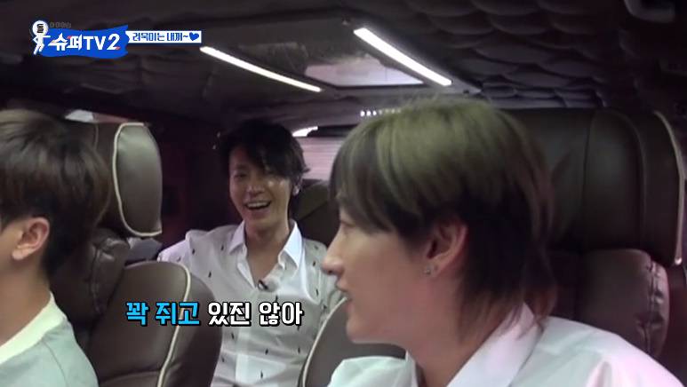 군대 전역하는 아이돌을 데리러가는 멤버들.jpg | 인스티즈