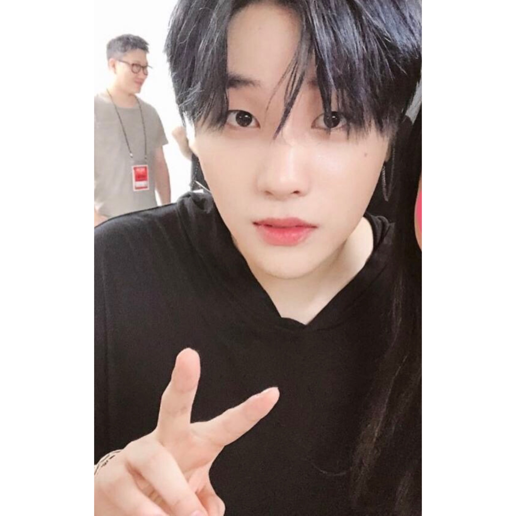 김진환은 역시 흑발이 진리 | 인스티즈