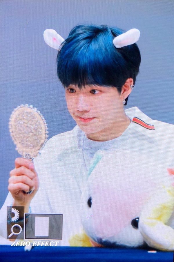 팬싸에서 귀엽기로 일등 | 인스티즈