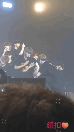 저기 제가 대형견은 처음이라 그런데 아무래도 저희 개가 좀 특이한 거 같아서요... | 인스티즈