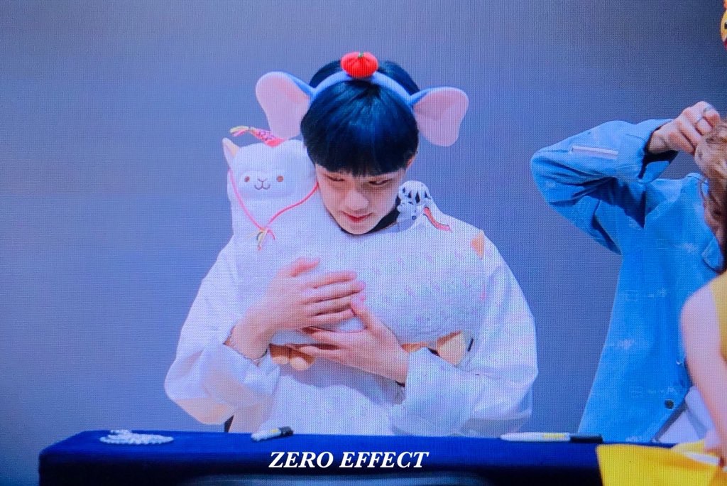 팬싸에서 귀엽기로 일등 | 인스티즈