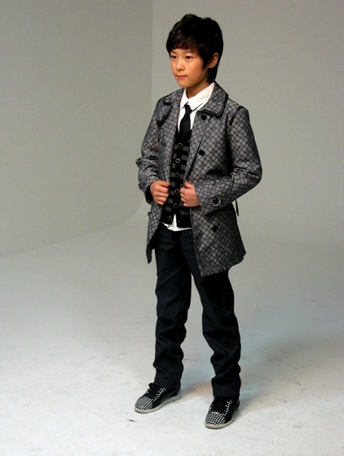 아스트로 문빈 아동복모델 시절 사진 보고갈 익인...완전 뽀시래기ㅠㅠㅠㅠㅠㅠ | 인스티즈