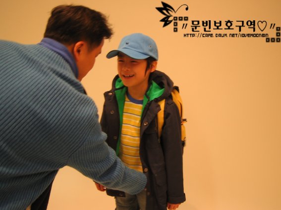 아스트로 문빈 아동복모델 시절 사진 보고갈 익인...완전 뽀시래기ㅠㅠㅠㅠㅠㅠ | 인스티즈