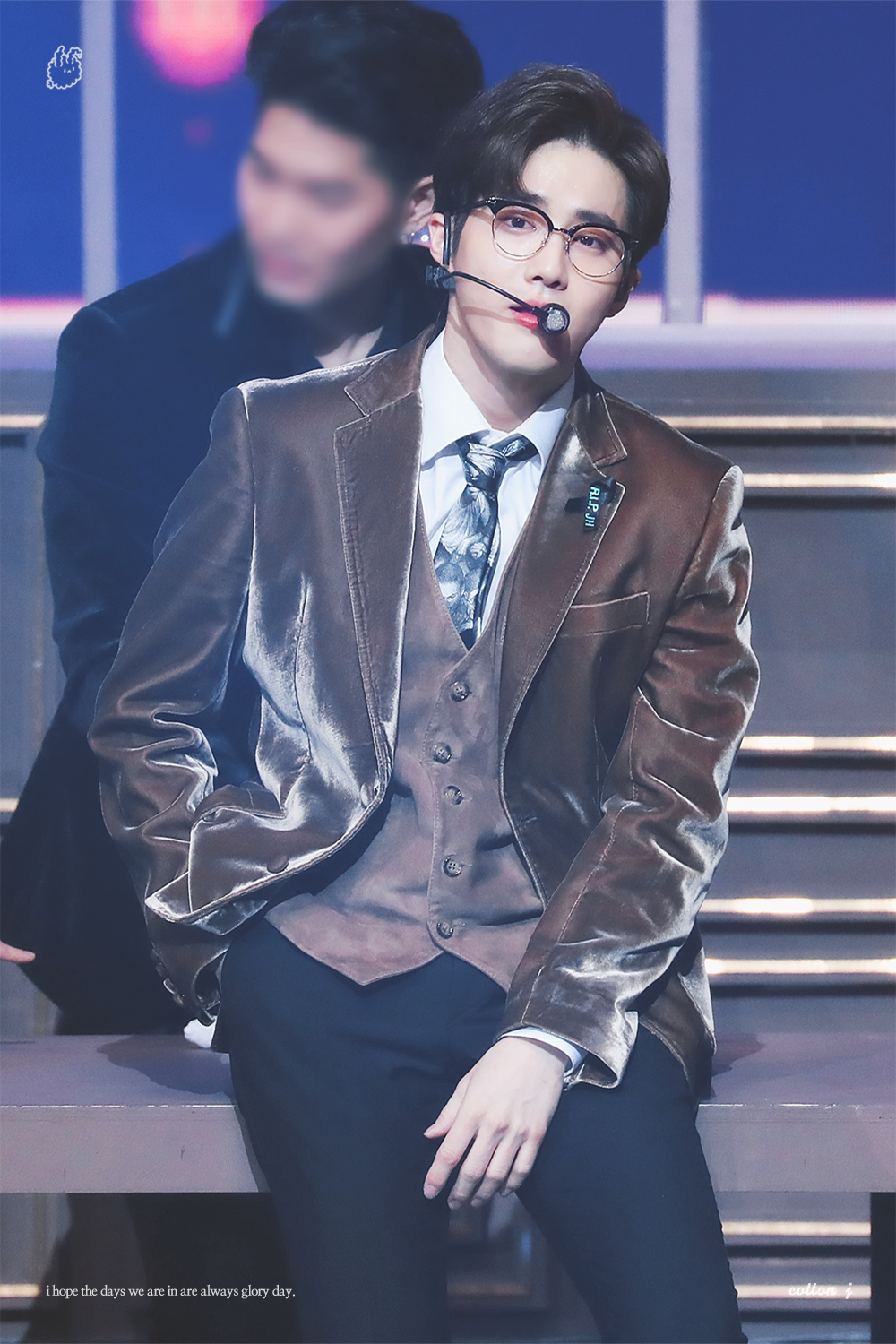 안경 쓰는 거 좋아... | 인스티즈