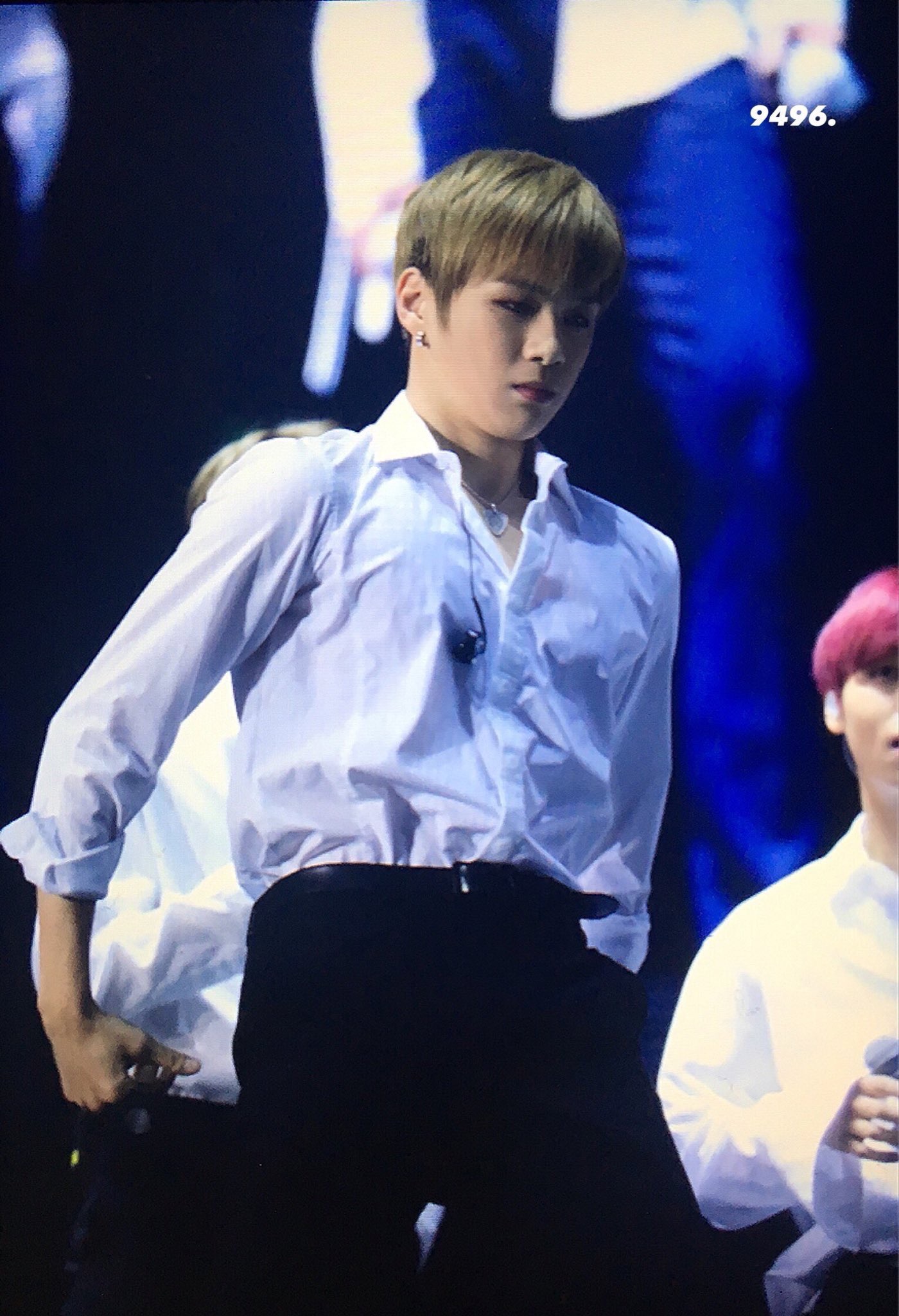 강다니엘은 운동 각잡고 하는것도 아닌데 몸이이래 | 인스티즈