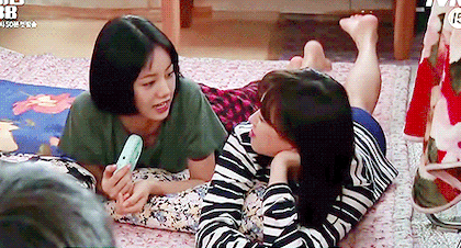 오랜만에 응팔 움짤 보는데 너무 설렌다... | 인스티즈