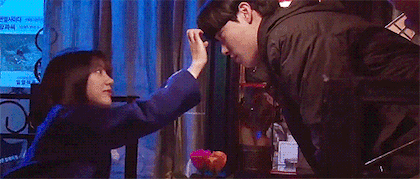 오랜만에 응팔 움짤 보는데 너무 설렌다... | 인스티즈