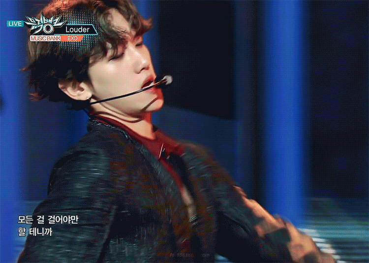 백현 무대짤 턴다 | 인스티즈