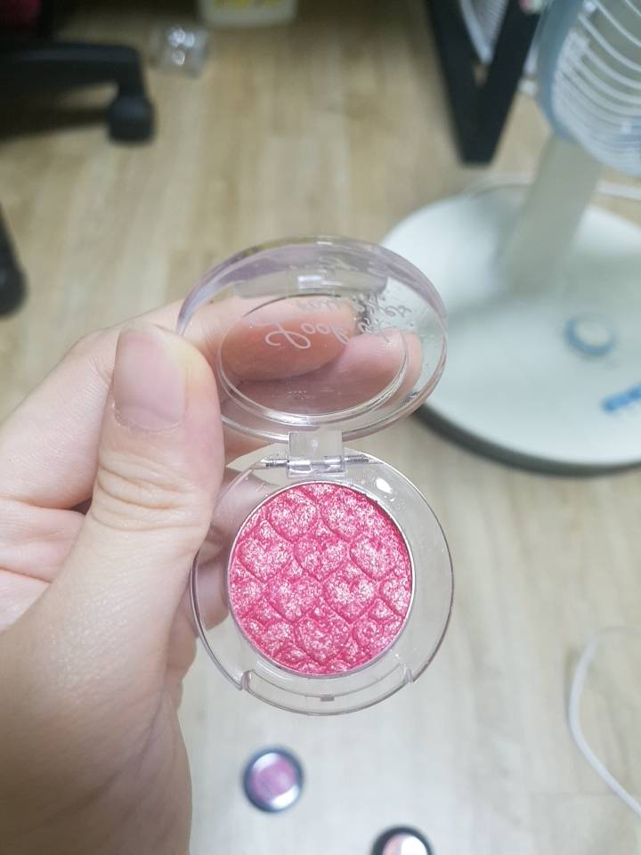 아이섀도우 3개에 5000원에팔아요 우편비무료 | 인스티즈