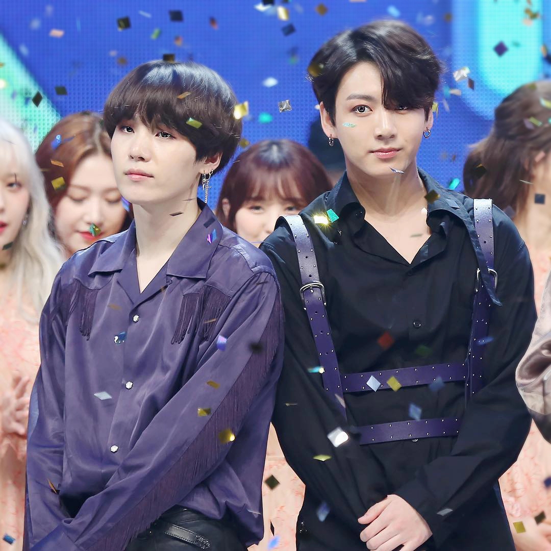 슈가랑 정국 이 사진 예쁘다 | 인스티즈