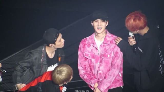 인기글 보고 쓰는 내가 좋아하는 엑소 세훈의 막내적 모먼트 | 인스티즈